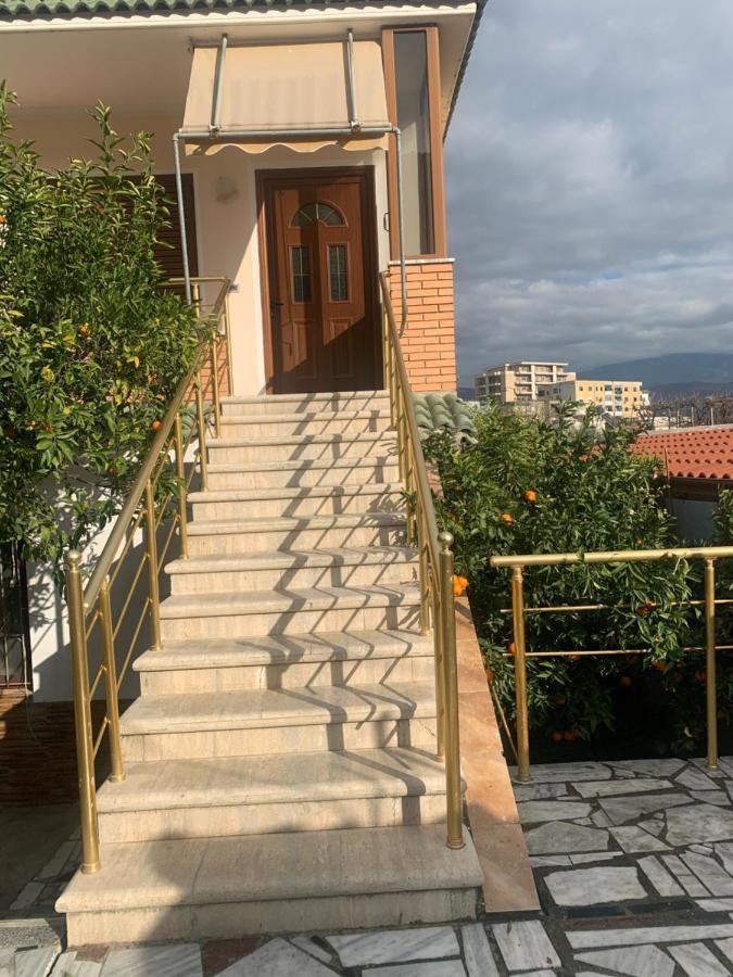 Vila Demaj! Free Parking Берат Экстерьер фото