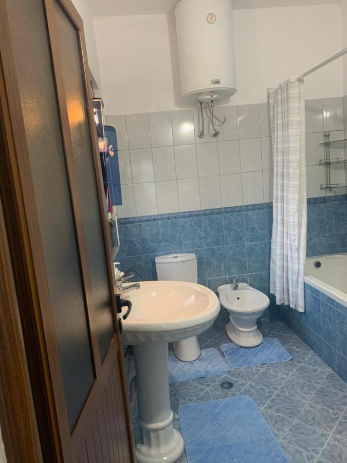 Vila Demaj! Free Parking Берат Экстерьер фото
