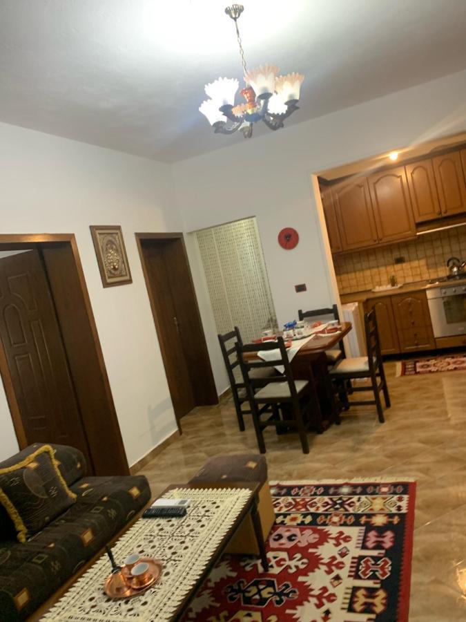 Vila Demaj! Free Parking Берат Экстерьер фото