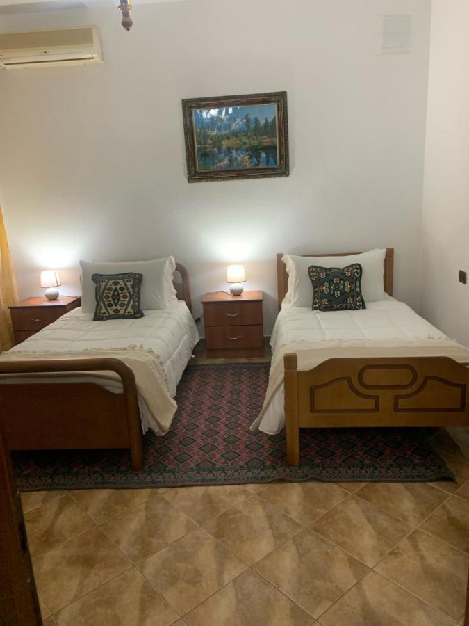 Vila Demaj! Free Parking Берат Экстерьер фото
